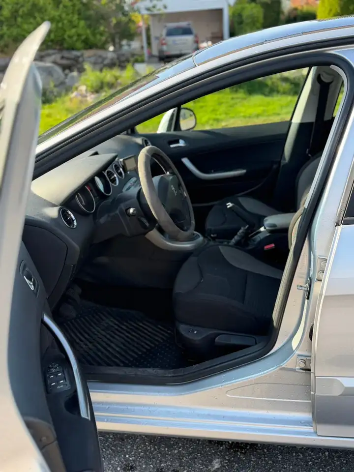 Peugeot 308 308 — photo 2