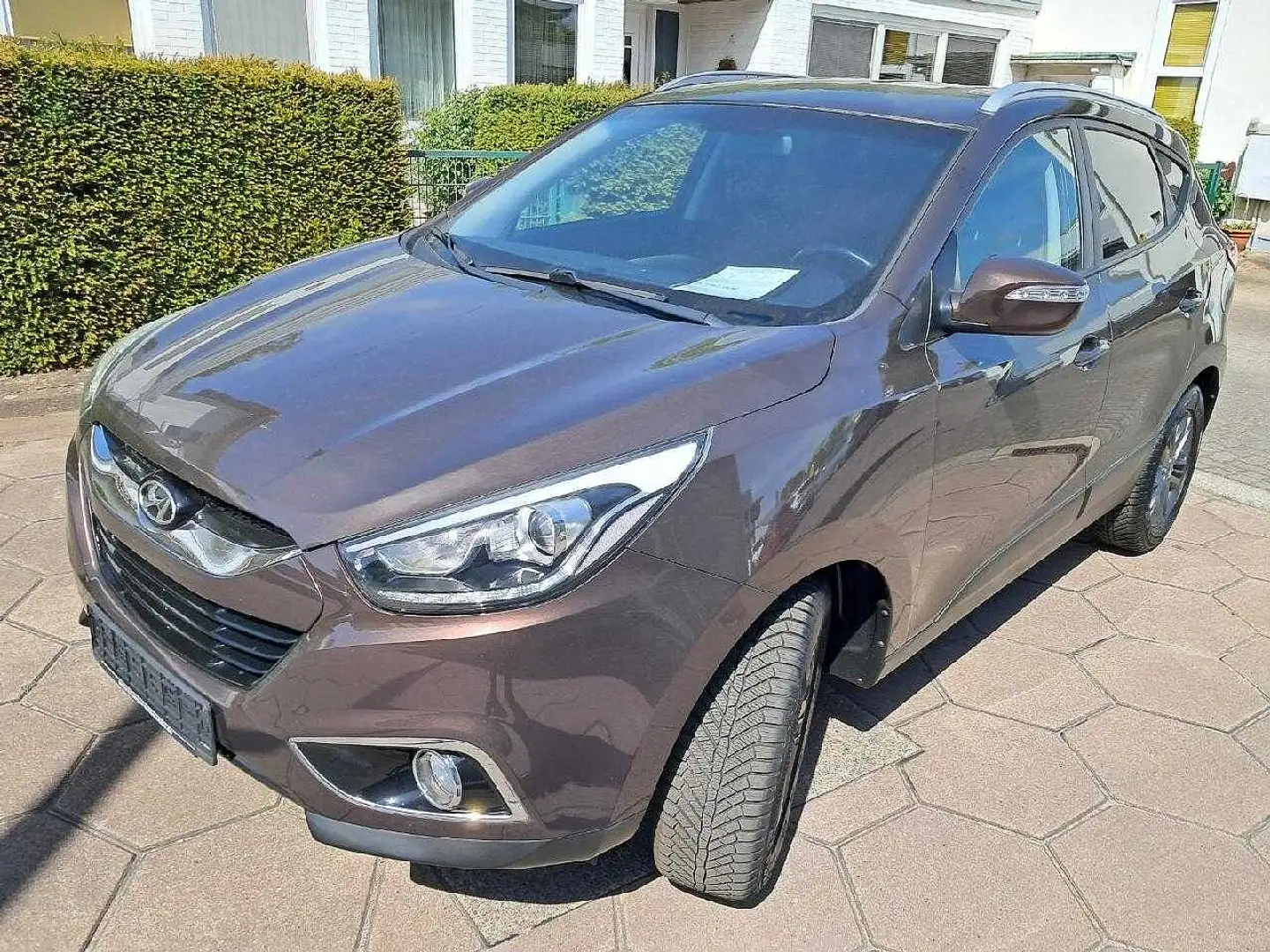 Hyundai iX35 FIFA World Cup Edition 2WD Brun - 2