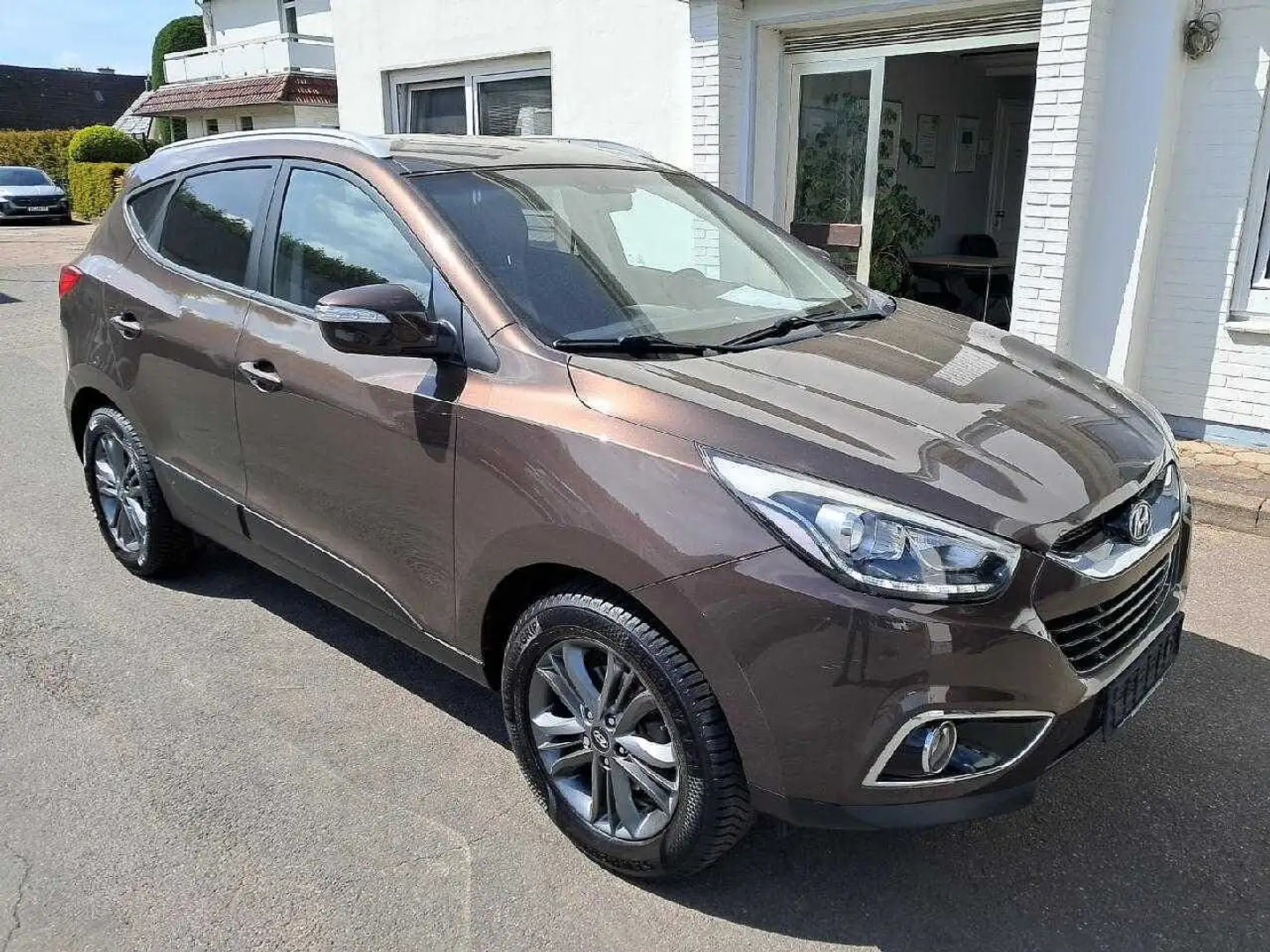 Hyundai iX35 FIFA World Cup Edition 2WD Brun - 1