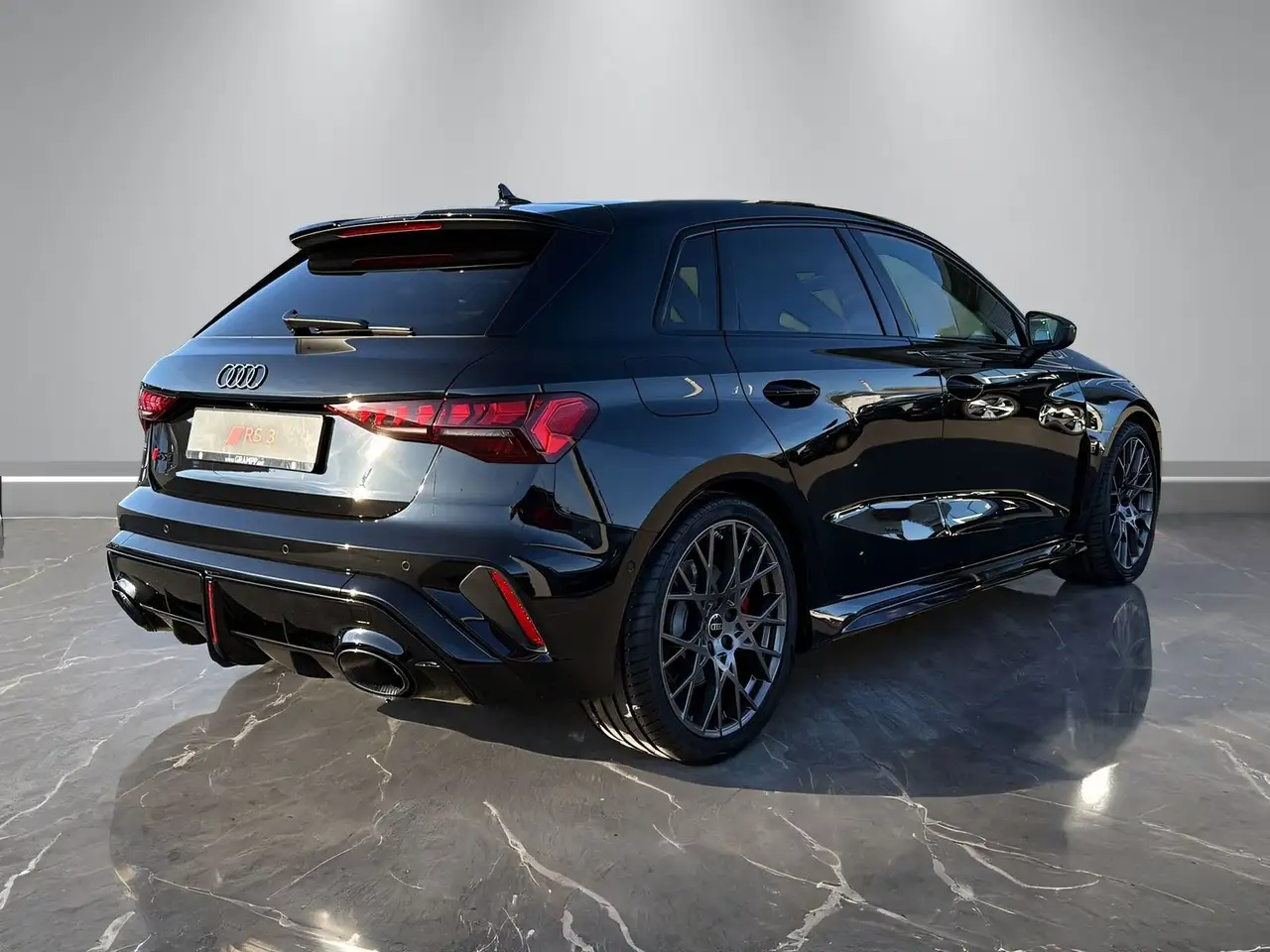 Audi RS3 SPORTABGAS+360°+NAVI+MATRIX+ACC+ 14