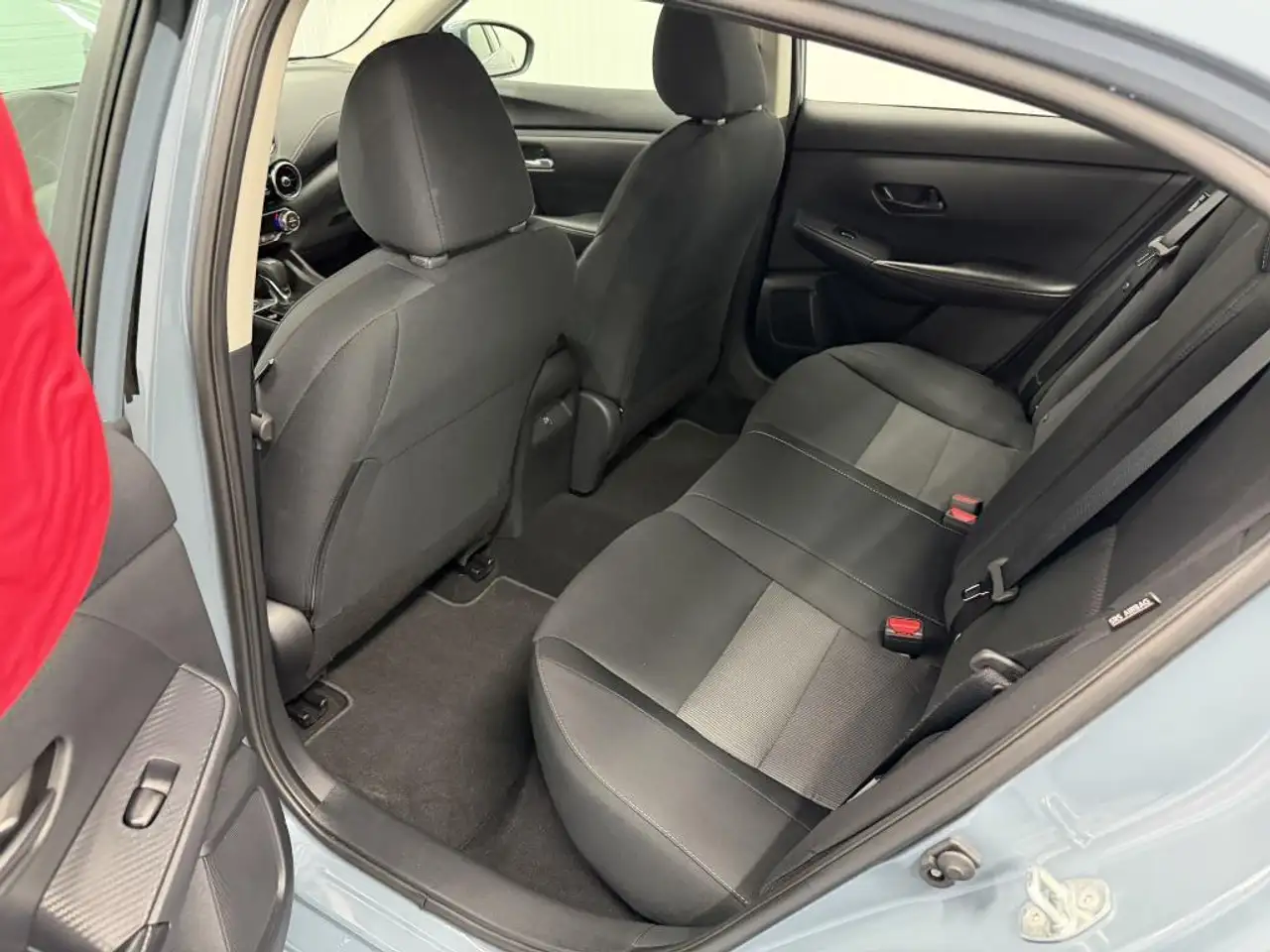 Nissan Sentra снимка Nissan Sentra