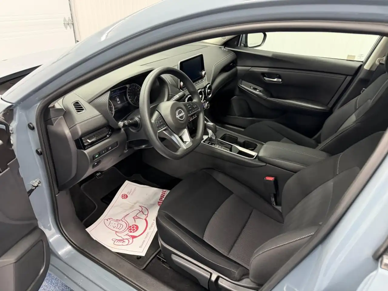 Nissan Sentra снимка Nissan Sentra