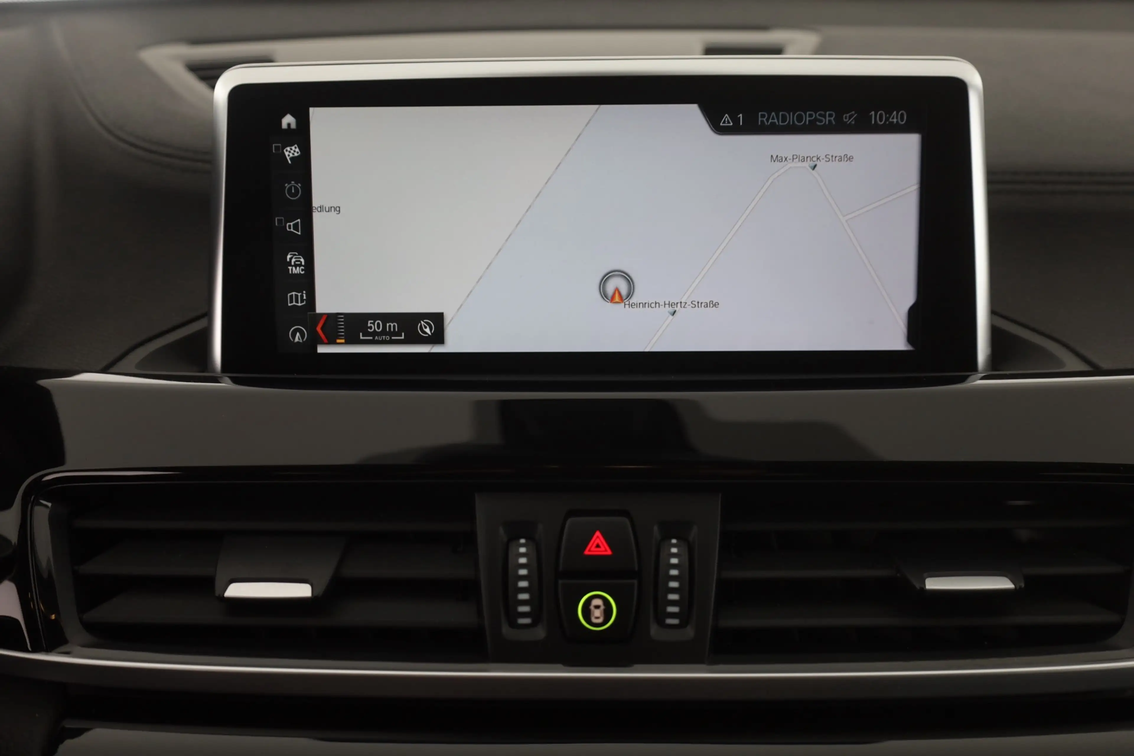 BMW X2 sDrive 18i Advantage LED Navi Kamera Tempomat — photo 12