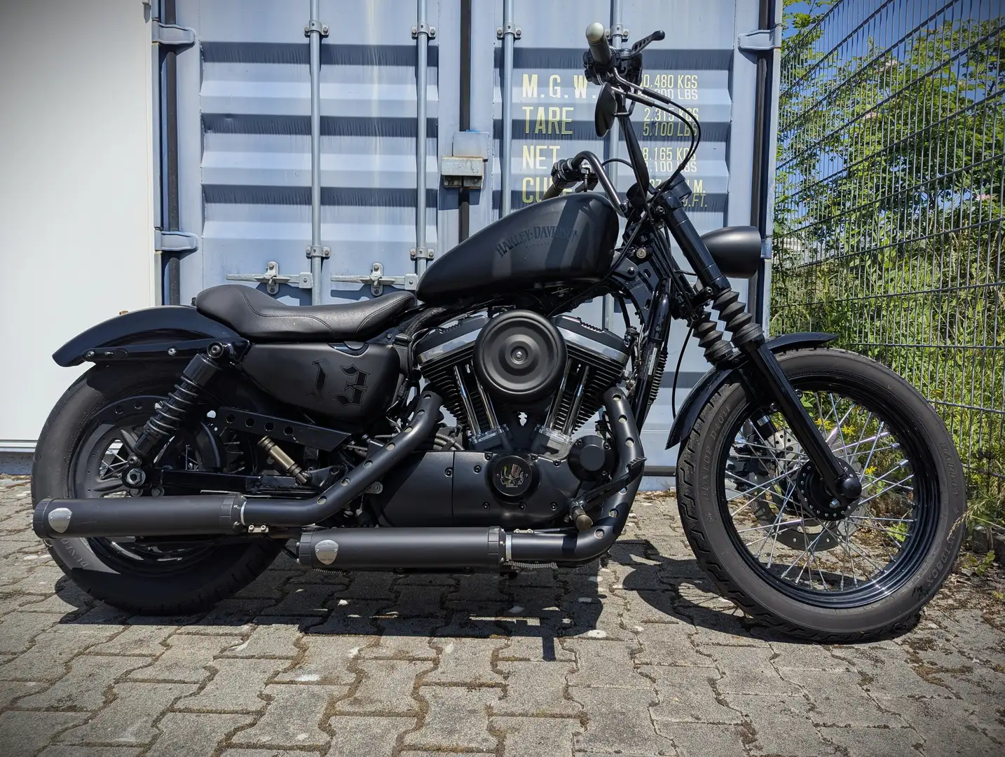 Harley-Davidson XL 1200 Nightster Schwarz - 2