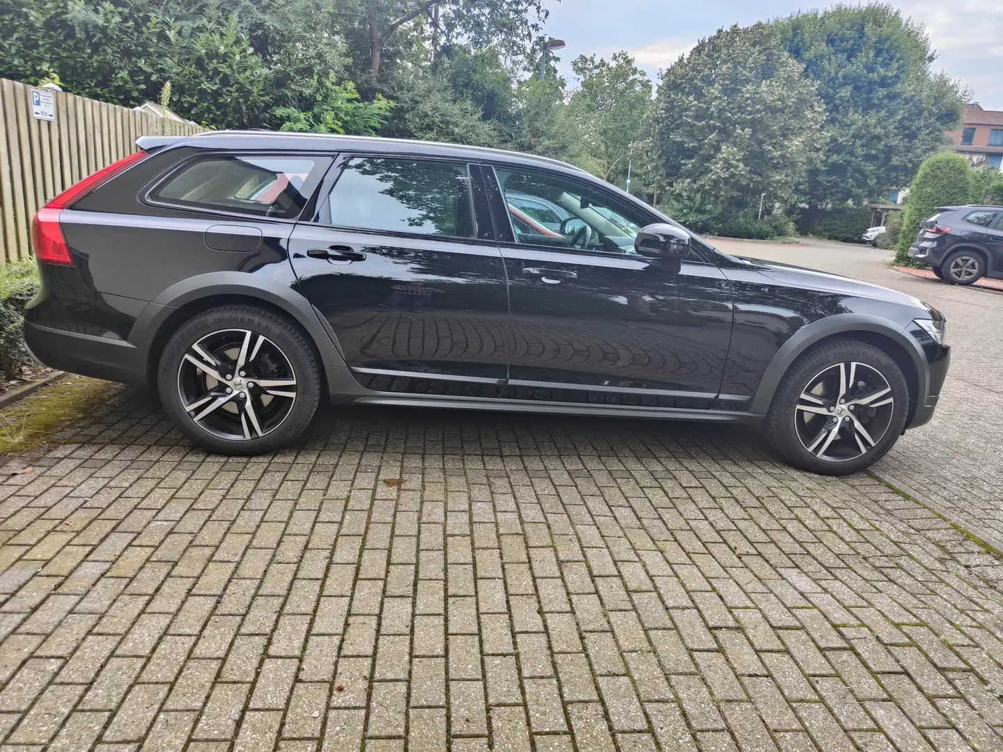Volvo V90 Cross Country V90 Cross Country D4 AWD Geartronic Noir - 2