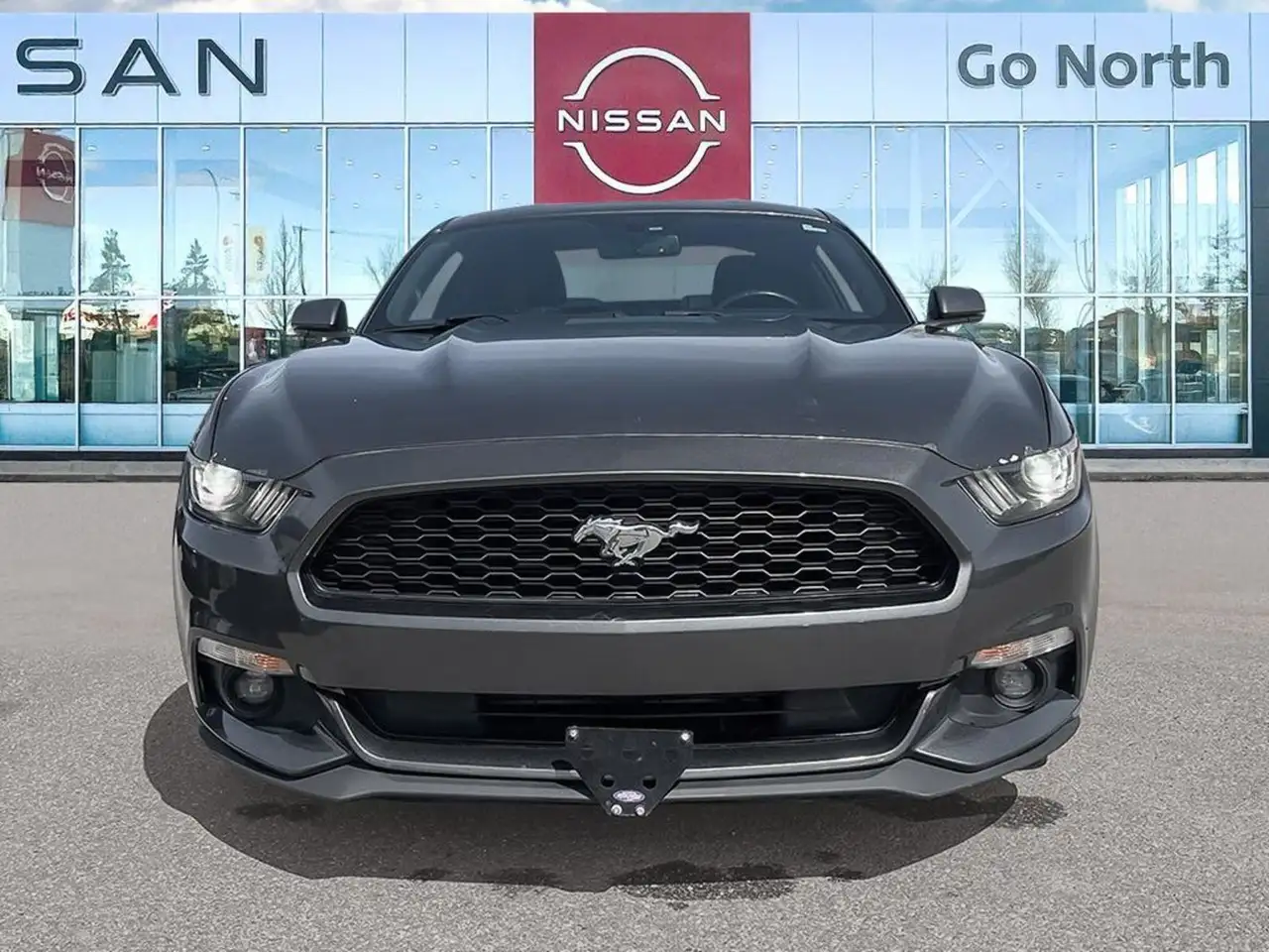 Ford Mustang снимка Ford Mustang