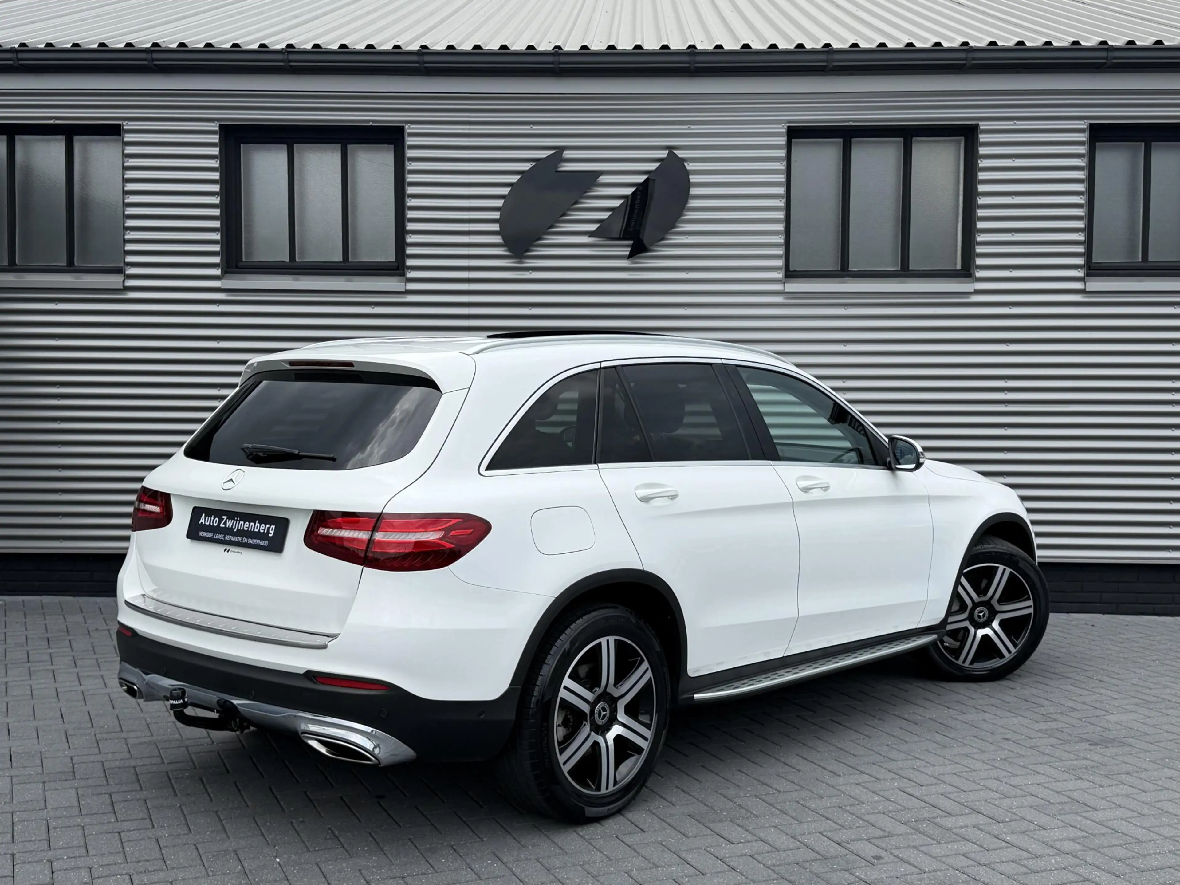 Mercedes-Benz GLC 250 4MATIC |Pano|Trekhaak|Distronic| | Pano | Trekhaak — photo 24
