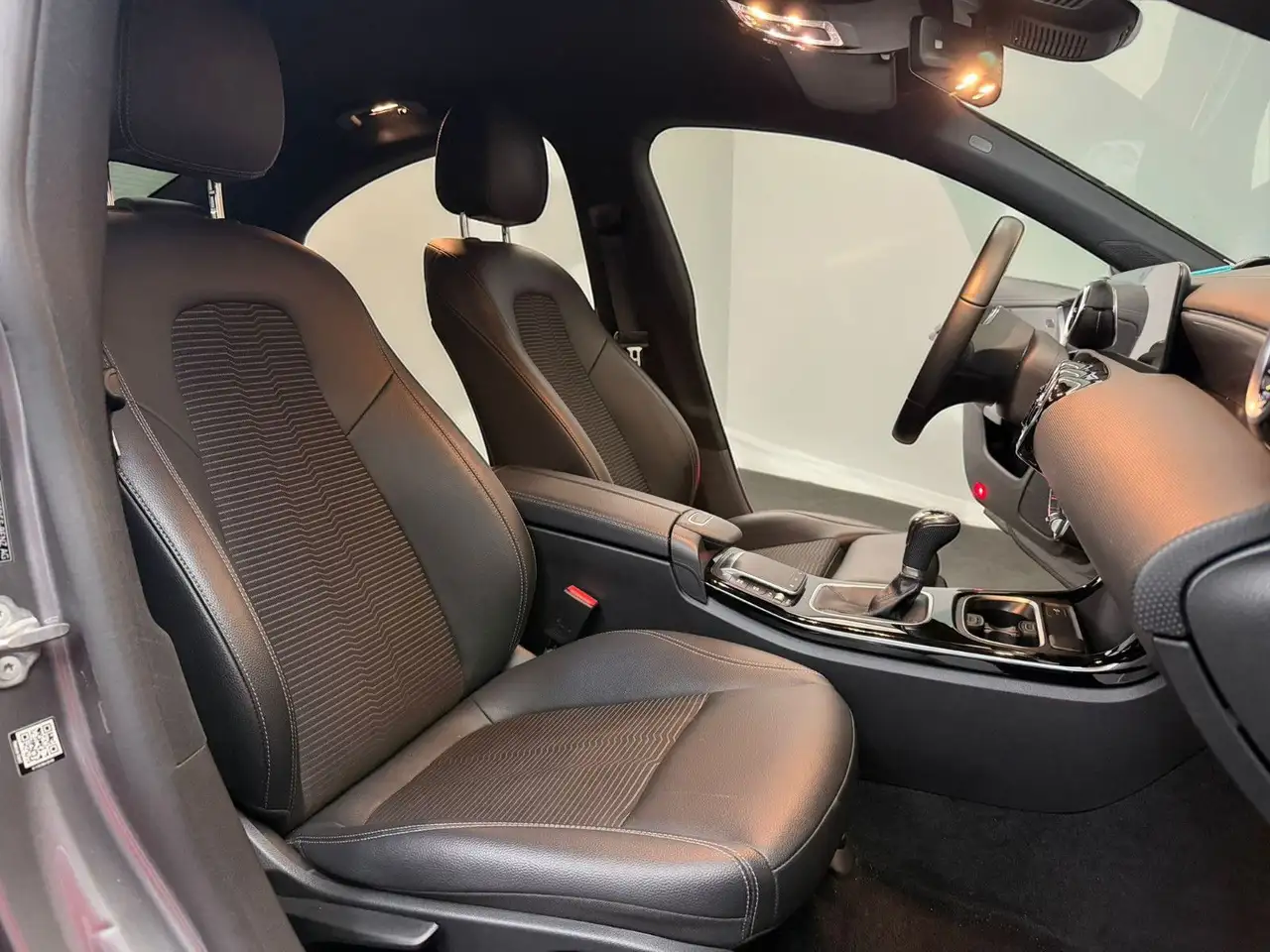 Mercedes-Benz CLA 180 Coupe Urban WIDE*LED*RÜCKKAM*CARPLAY*TOP 16