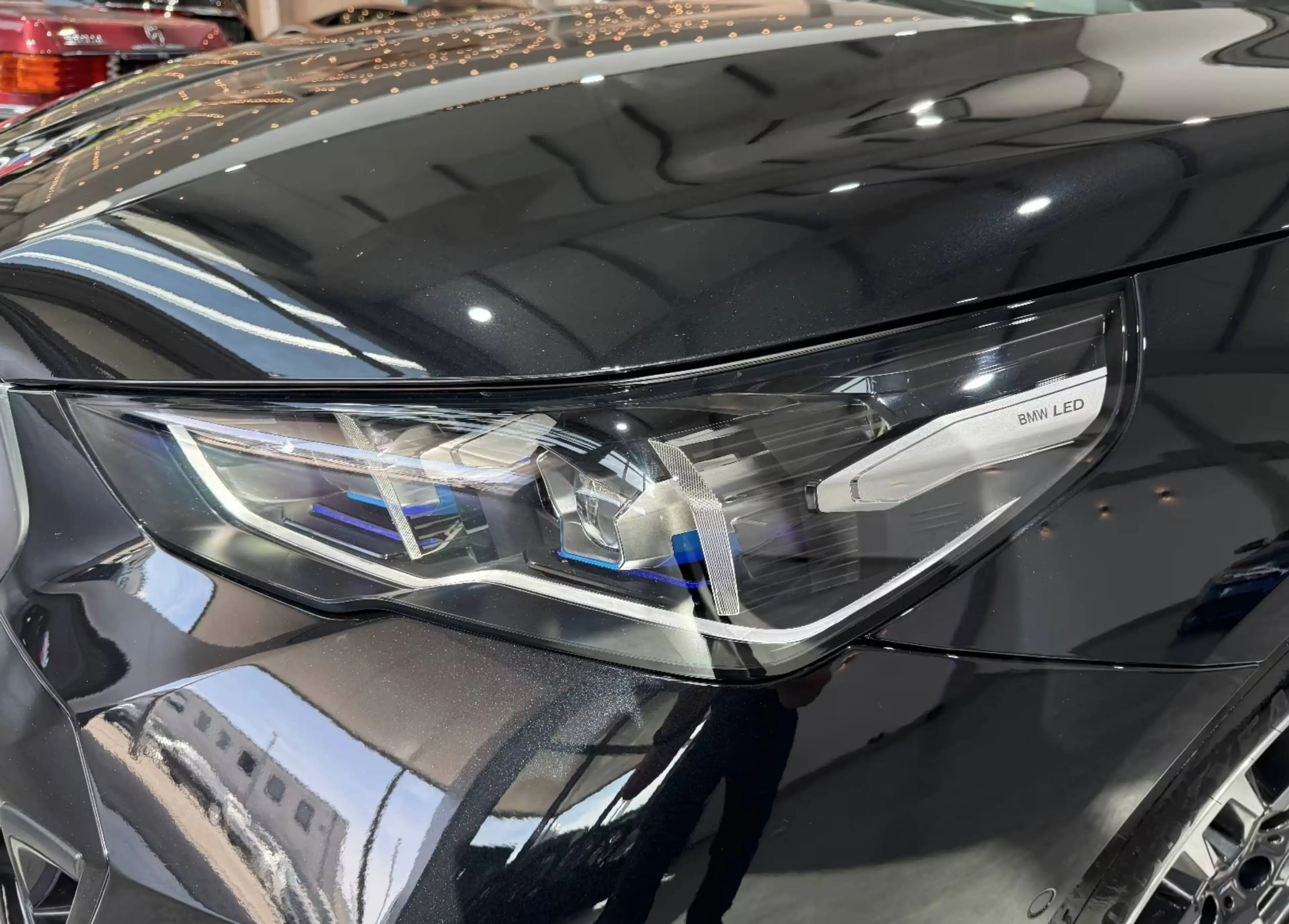 BMW 520 520 i M Sport — photo 12