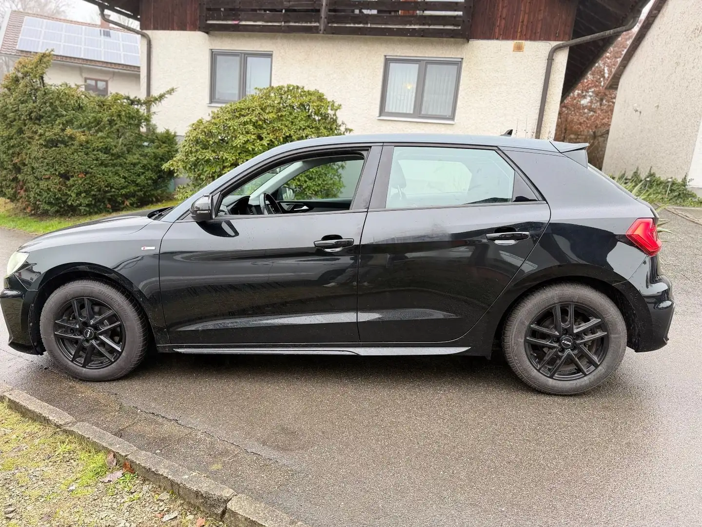 Audi A1 Sportback 30 TFSI S line LED Schwarz - 2