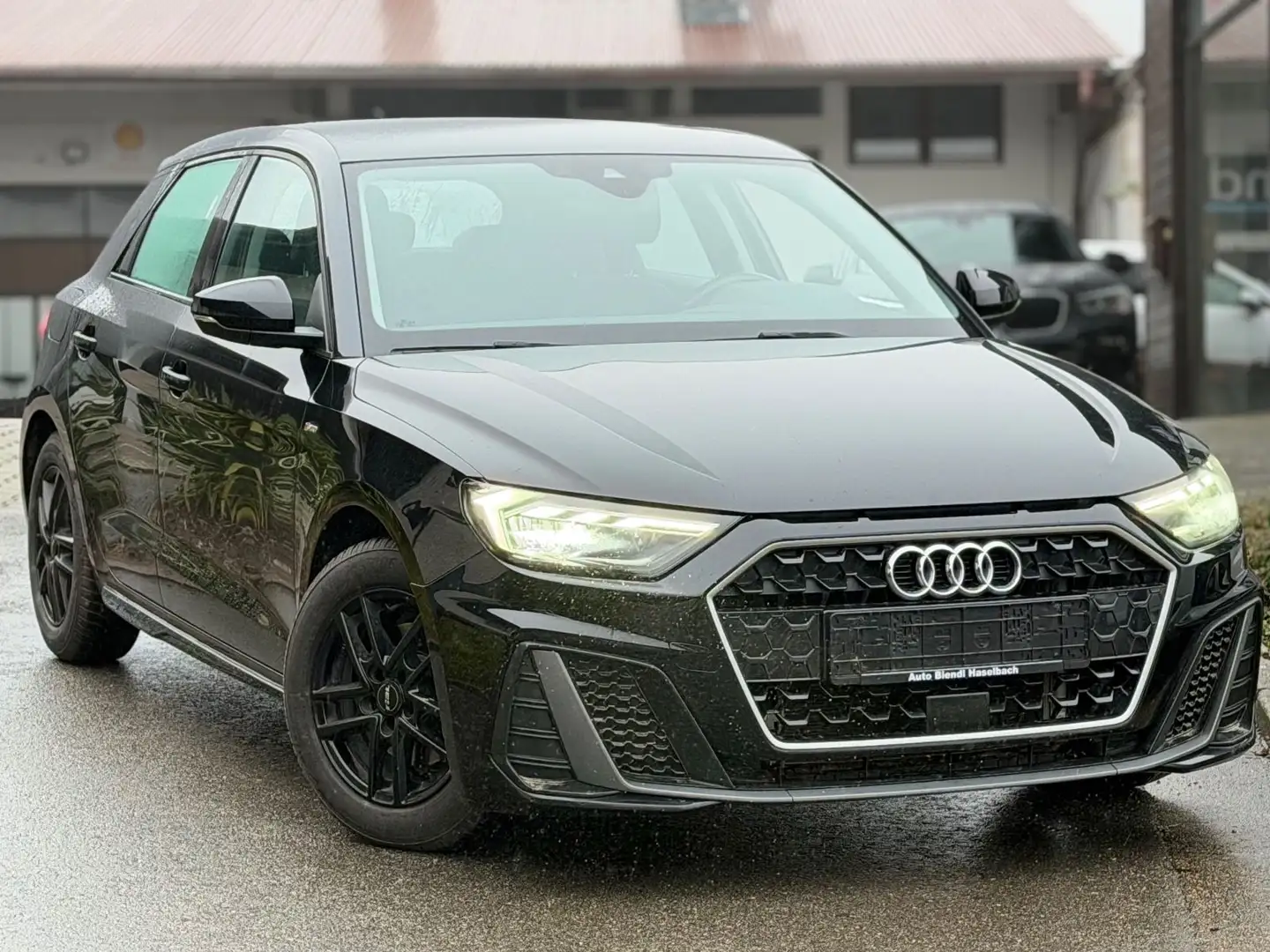 Audi A1 Sportback 30 TFSI S line LED Schwarz - 1