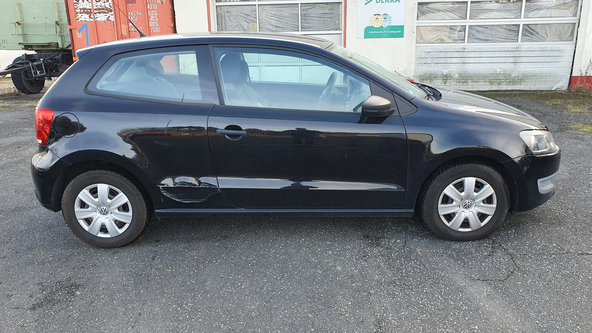 Volkswagen Polo V 1.2 Trendline Schwarz - 2