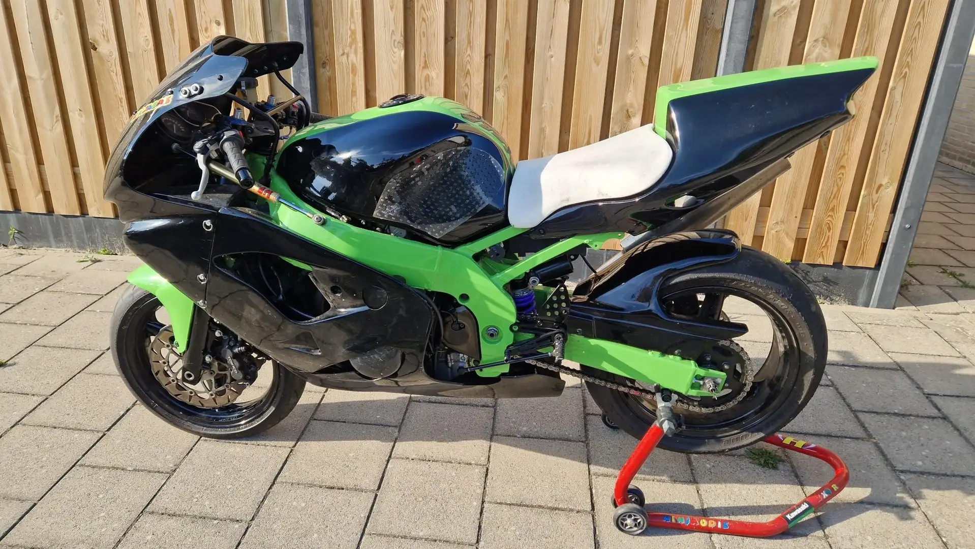 Kawasaki Ninja ZX-9R circuitmotor Groen - 2