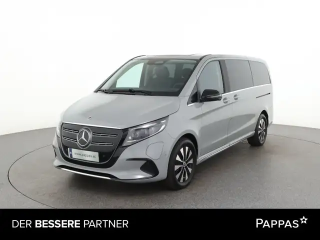 Mercedes-Benz EQV 300 AVANTGARDE Lang 8 Sitze Navi SHZ LED