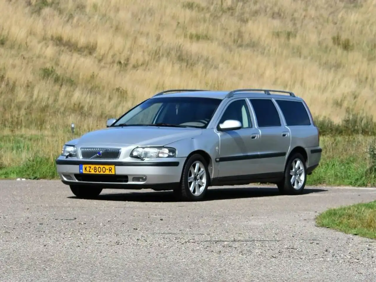 Volvo V70 2.4, foto 4