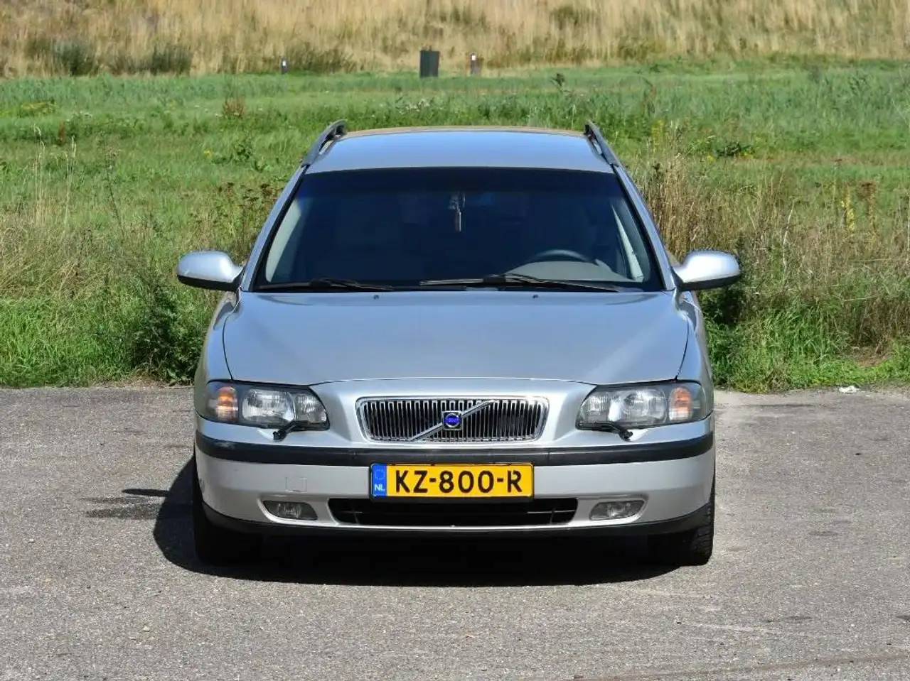 Volvo V70 2.4, foto 2