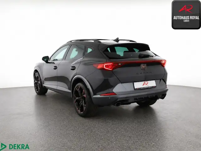 Cupra Formentor view 3