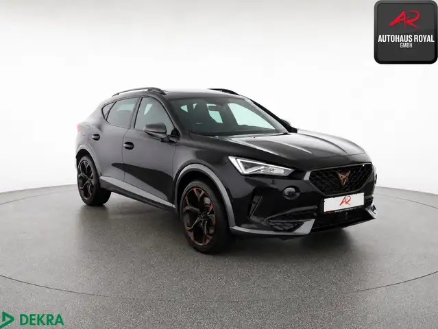 Cupra Formentor view 8