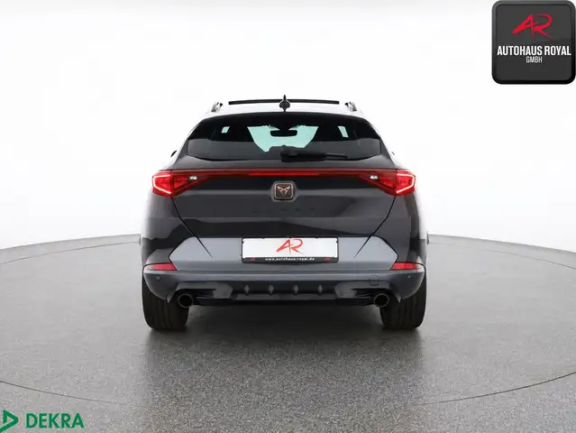 Cupra Formentor view 4