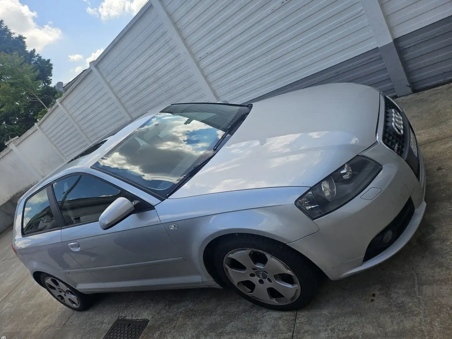 Audi A3 S-LINE 2.0 TDI - 1