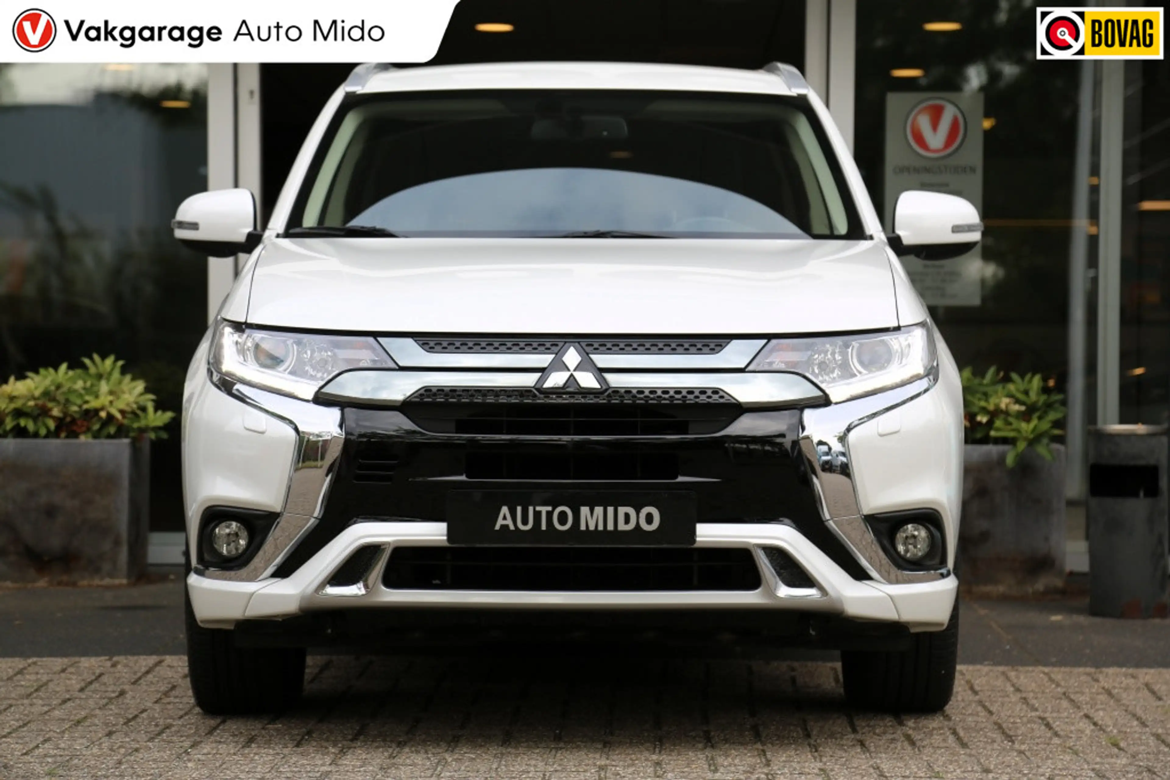 Mitsubishi Outlander 2.4 PHEV Intense — photo 7