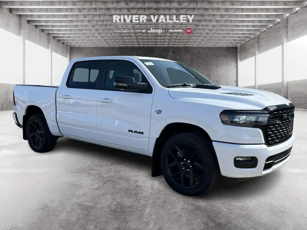 RAM 1500 снимка RAM 1500