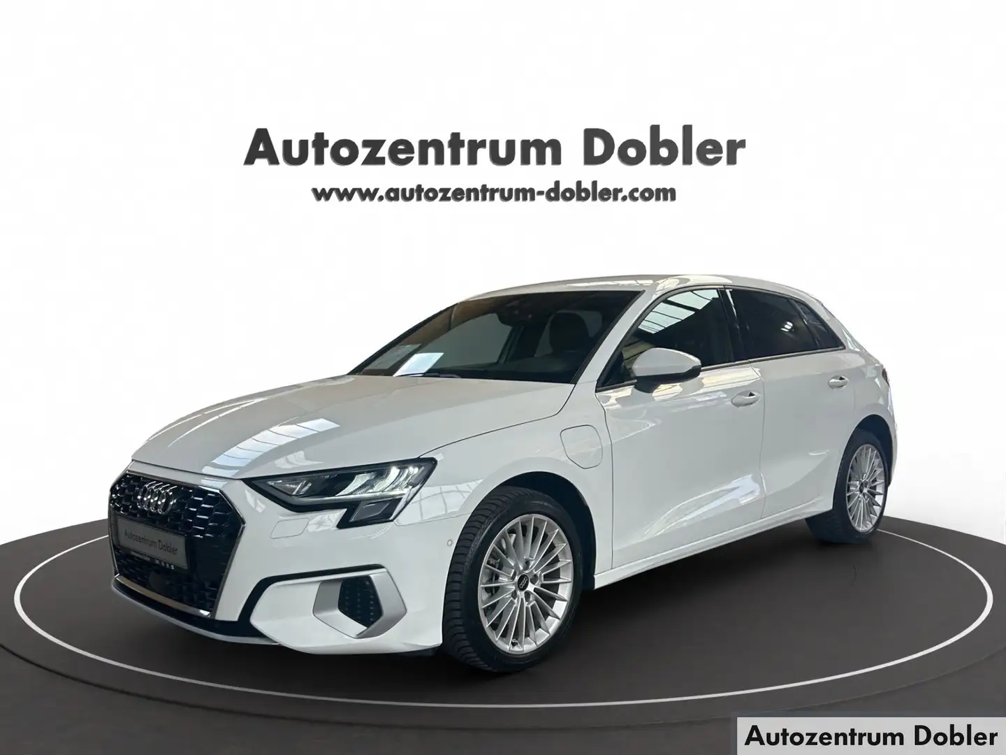 Audi A3 Sportback 40 TFSI e advanced PDC Sitzheizung Weiß - 2
