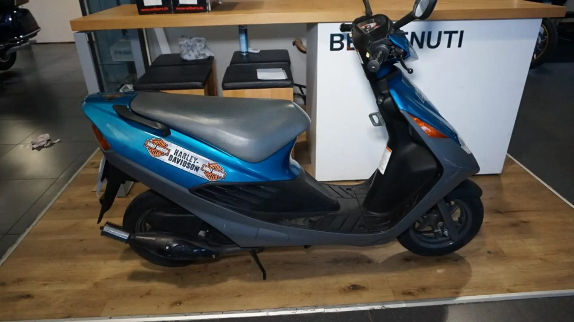 Suzuki AP 50 . Verde - 1