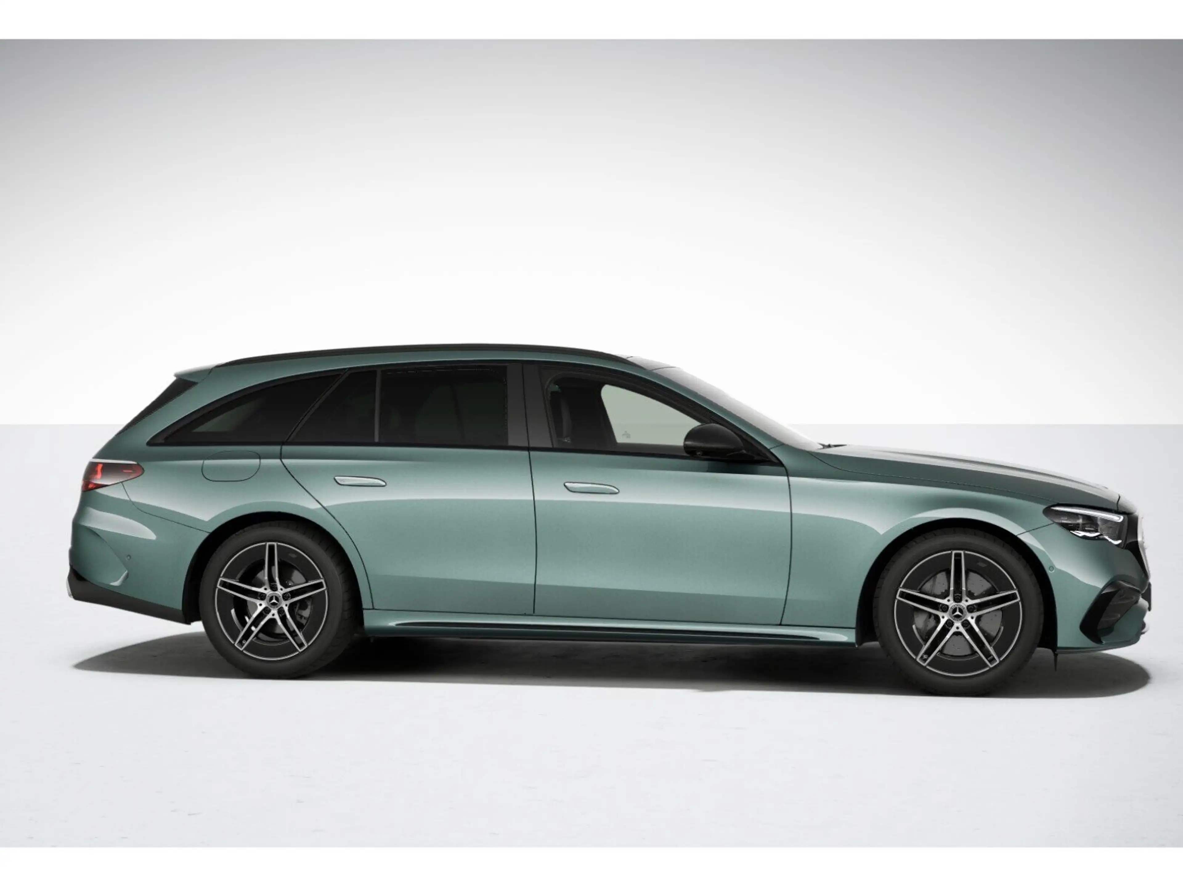 Mercedes-Benz E 220 d T-Modell SHZ — photo 9