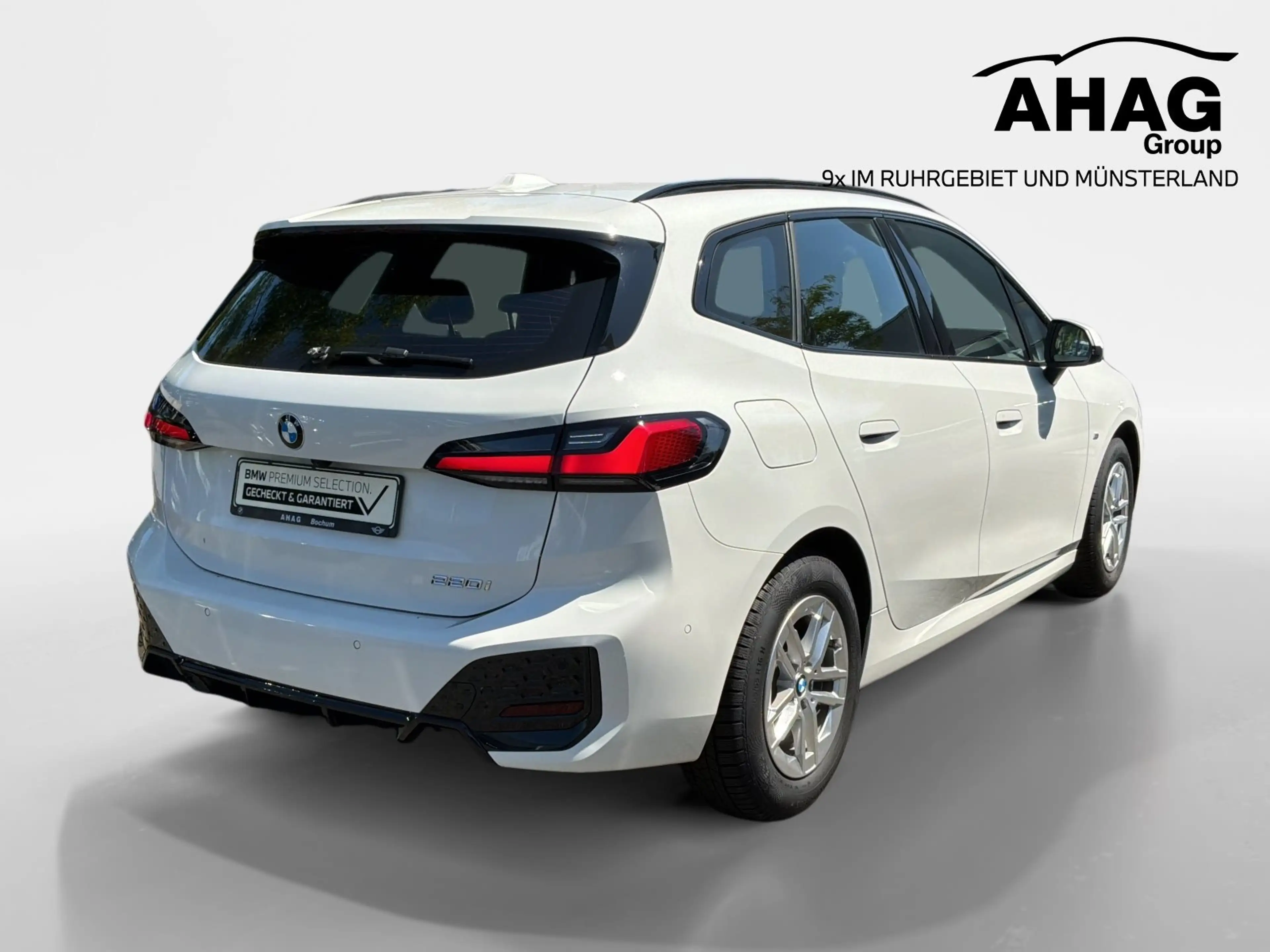 BMW 220 i Active Tourer Aut. — photo 4