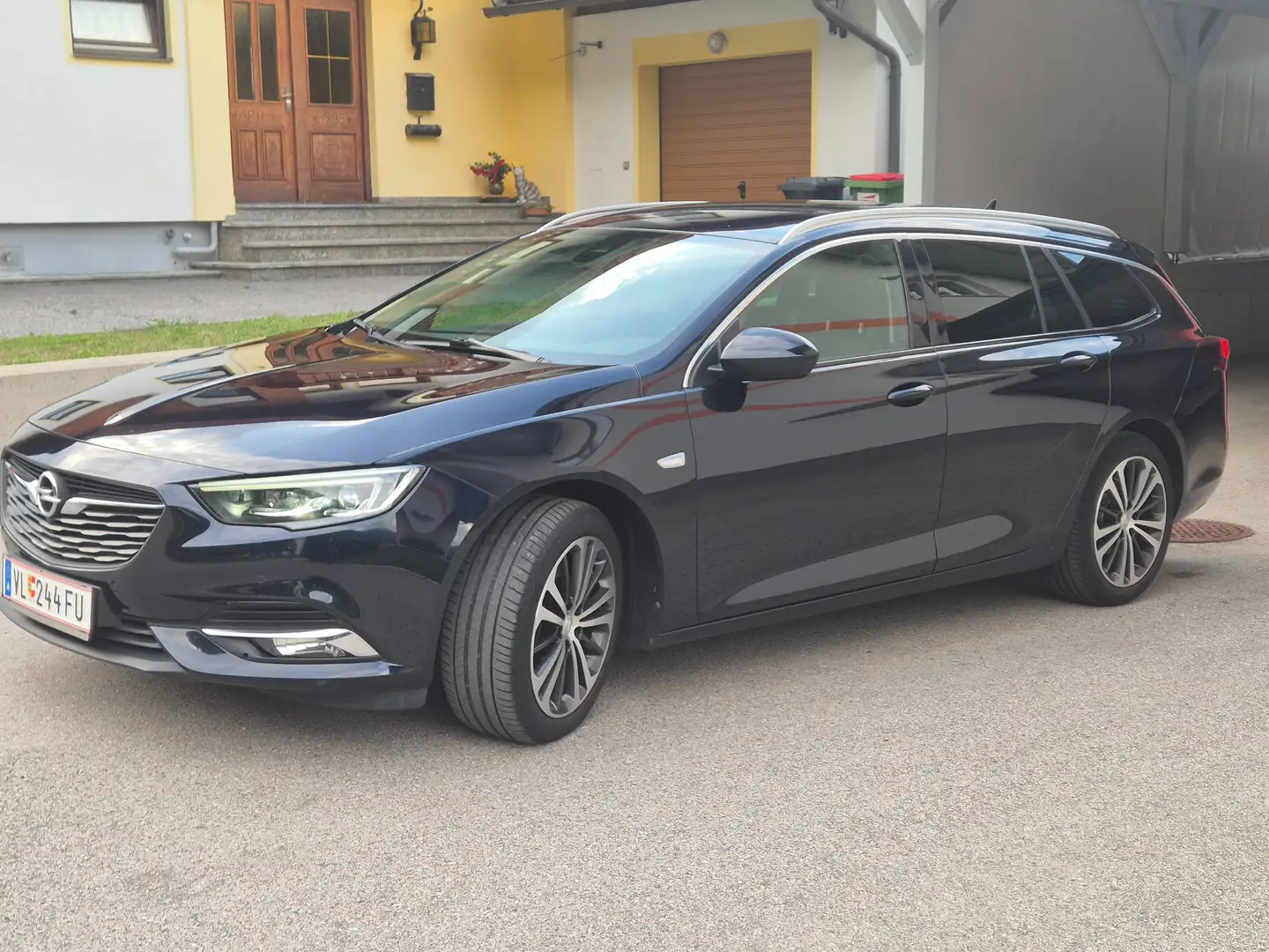 Opel Insignia Insignia ST 2,0 CDTI BlueInjection Innovation St./St. Aut. Innovation Blau - 2