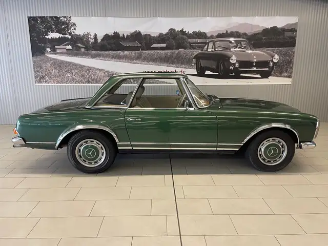 Mercedes-Benz 280 view 4