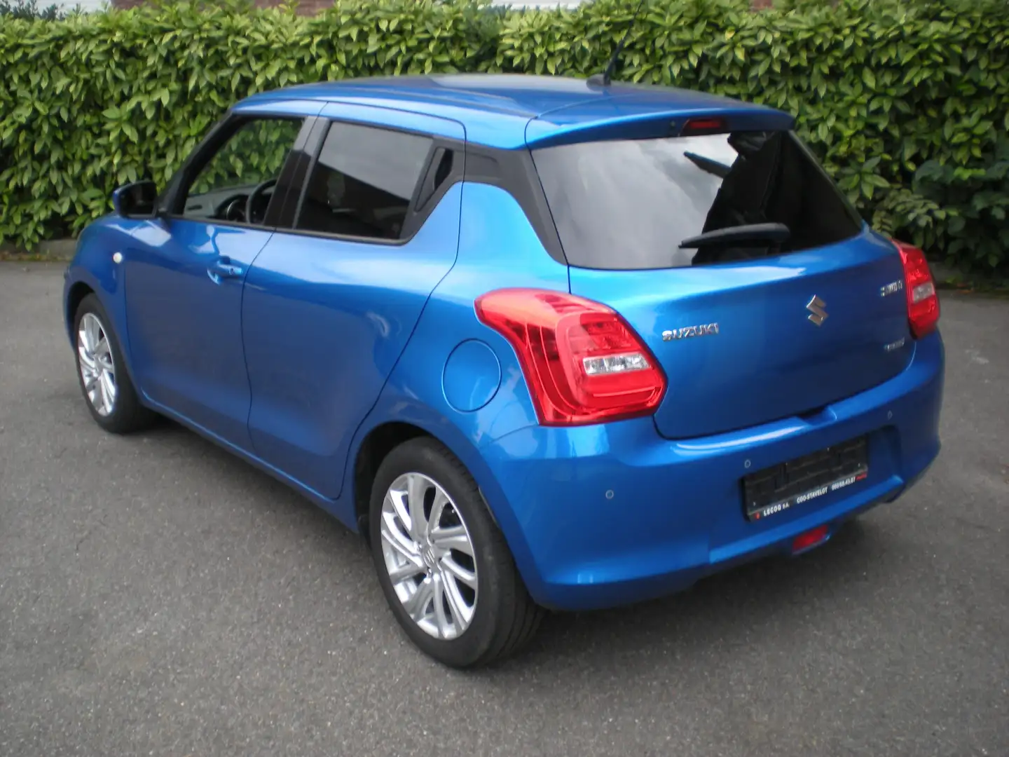 Suzuki Swift 1.2i AUTOMATIQUE- HYBRIDE GL+ Blauw - 2
