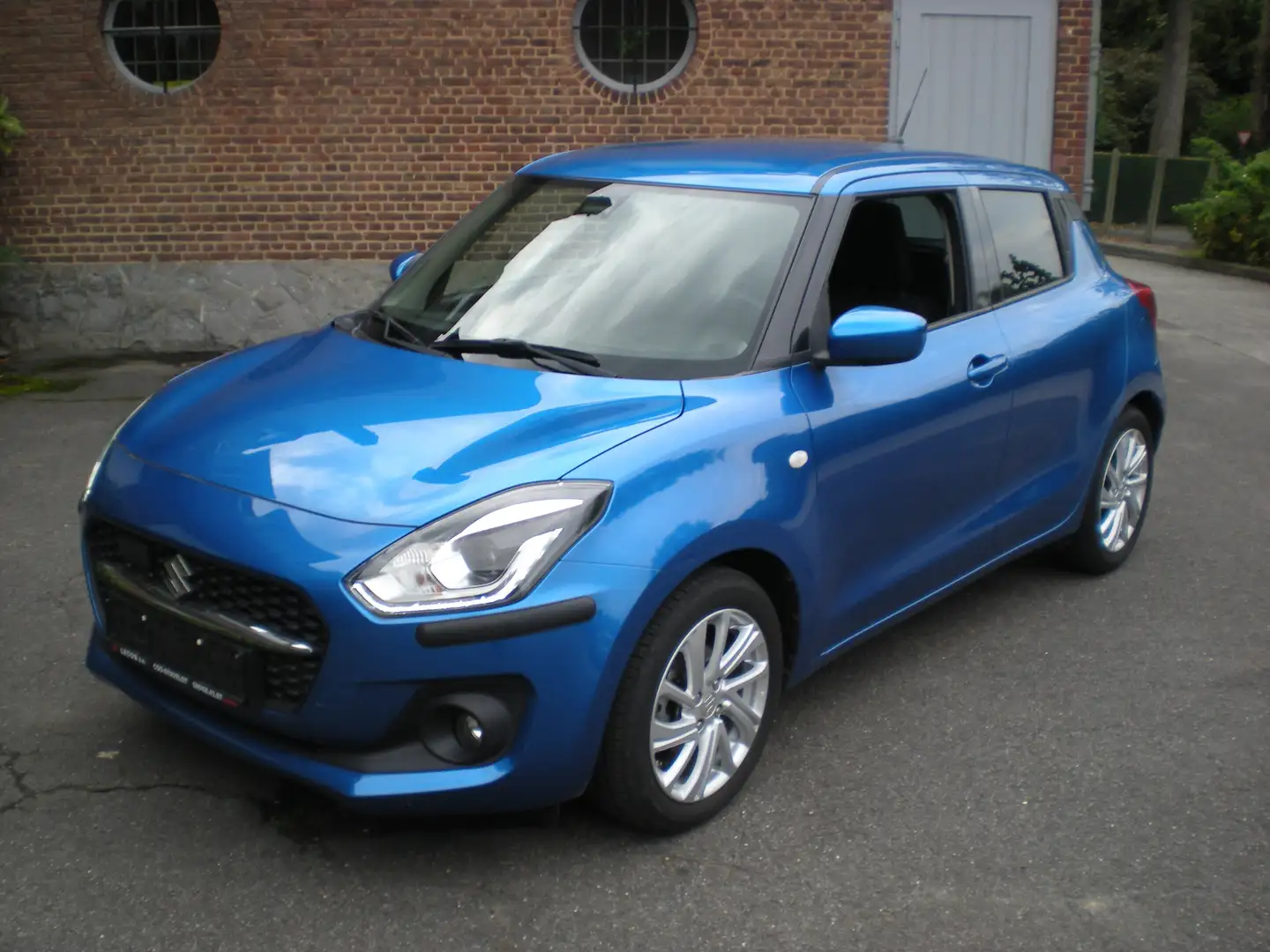 Suzuki Swift 1.2i AUTOMATIQUE- HYBRIDE GL+ Blauw - 1