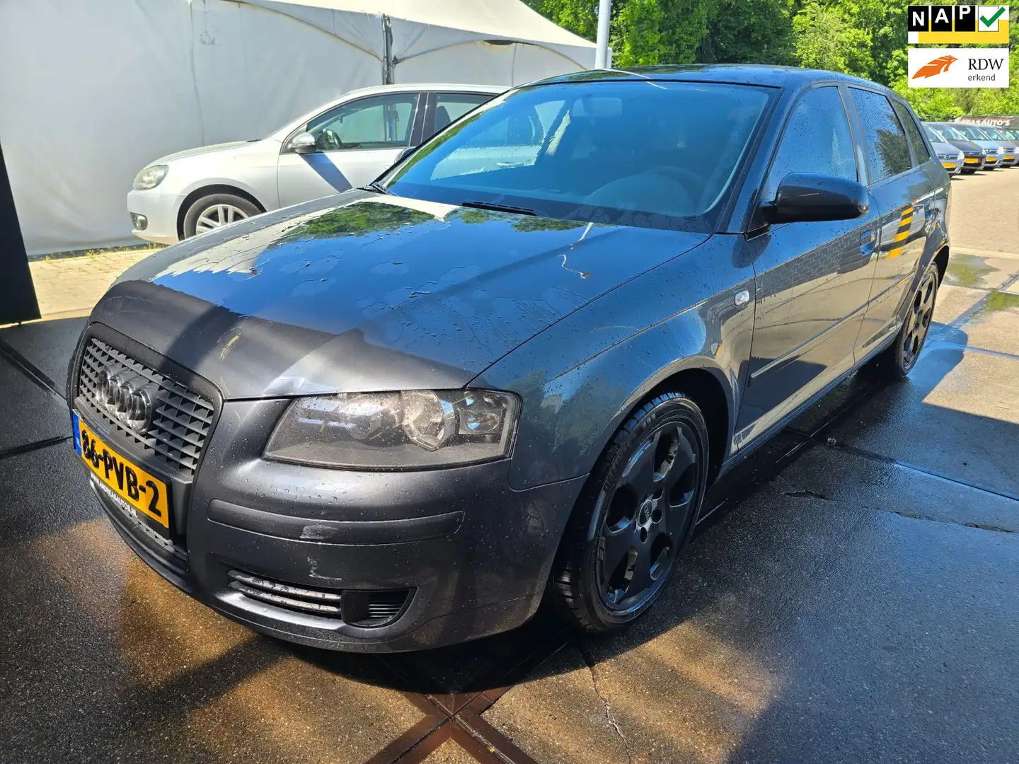 Audi A3 Sportback 1.6 FSI koppeling kapot Grijs - 1