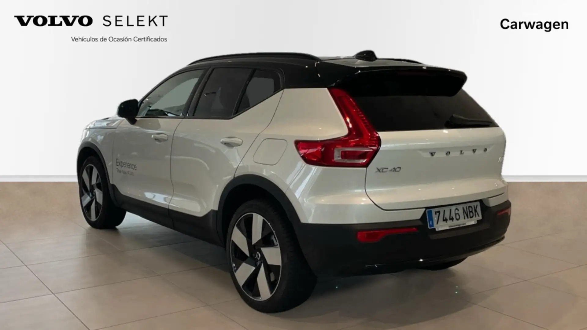 Volvo EX40 Recharge Single Plus Aut. Blanc - 2
