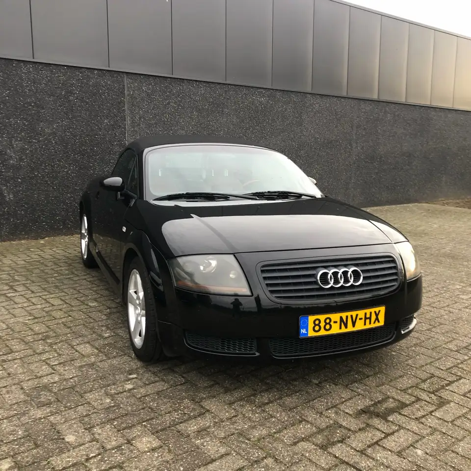 Audi TT 1.8 5V Turbo quattro, foto 2