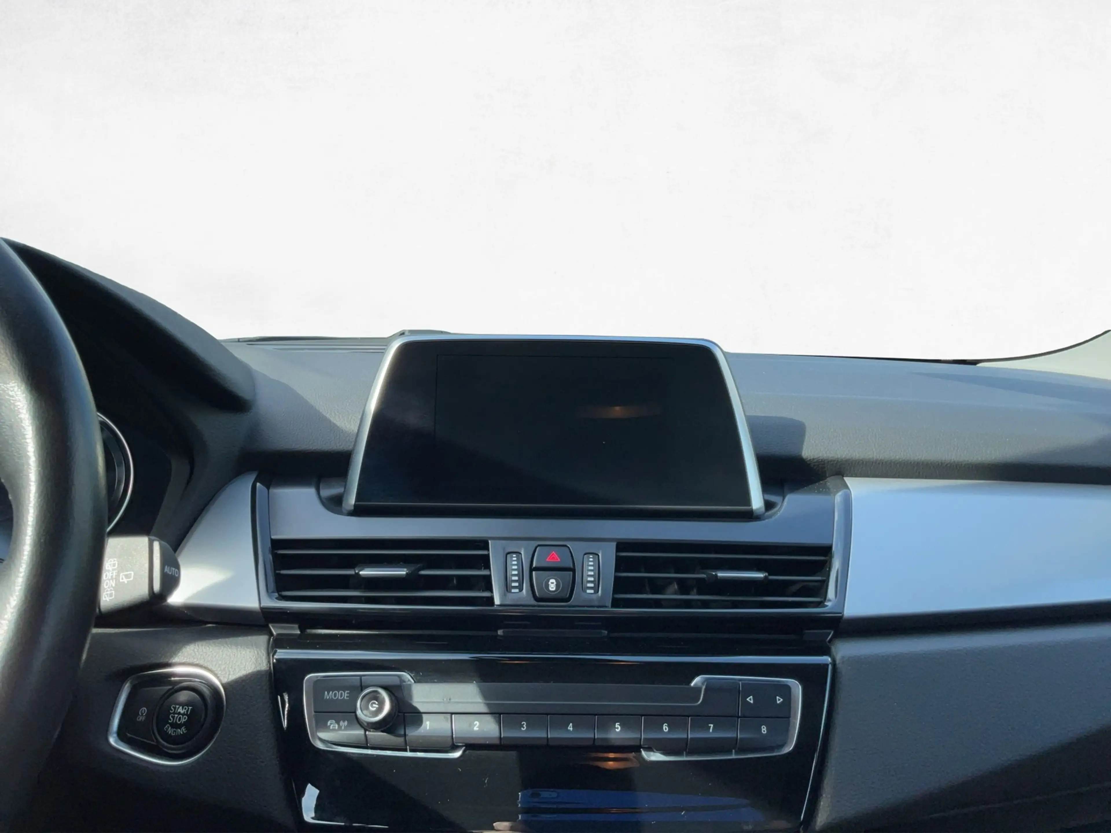 BMW 216 i 6-Gang /Navi/LED — photo 15
