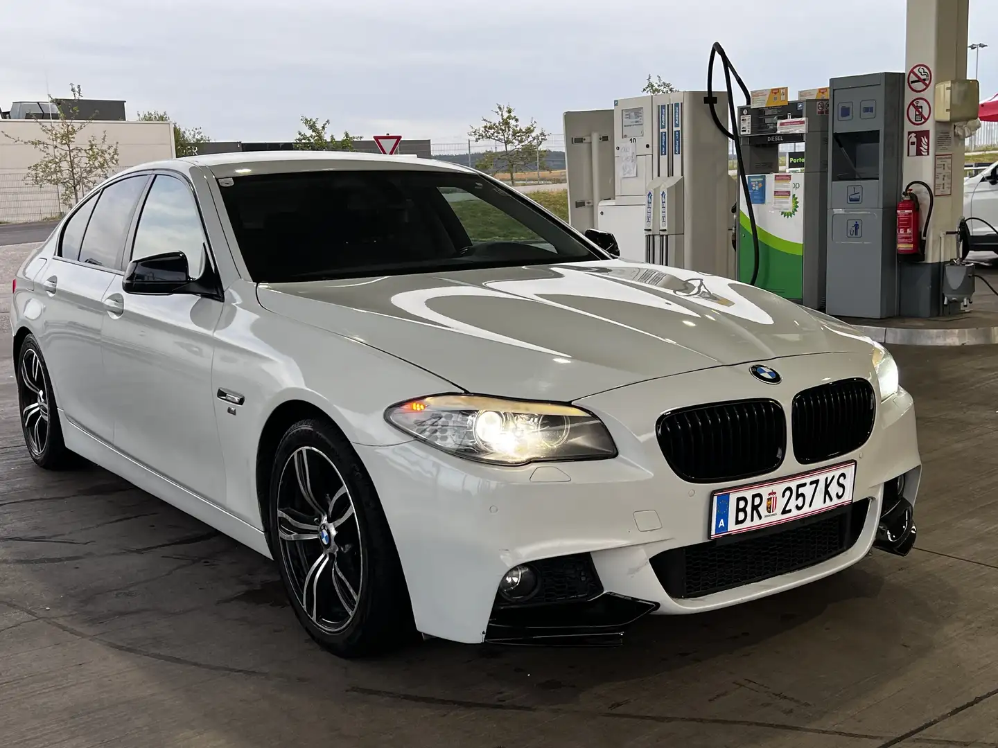 BMW 520 520d Sport-Aut. - 2
