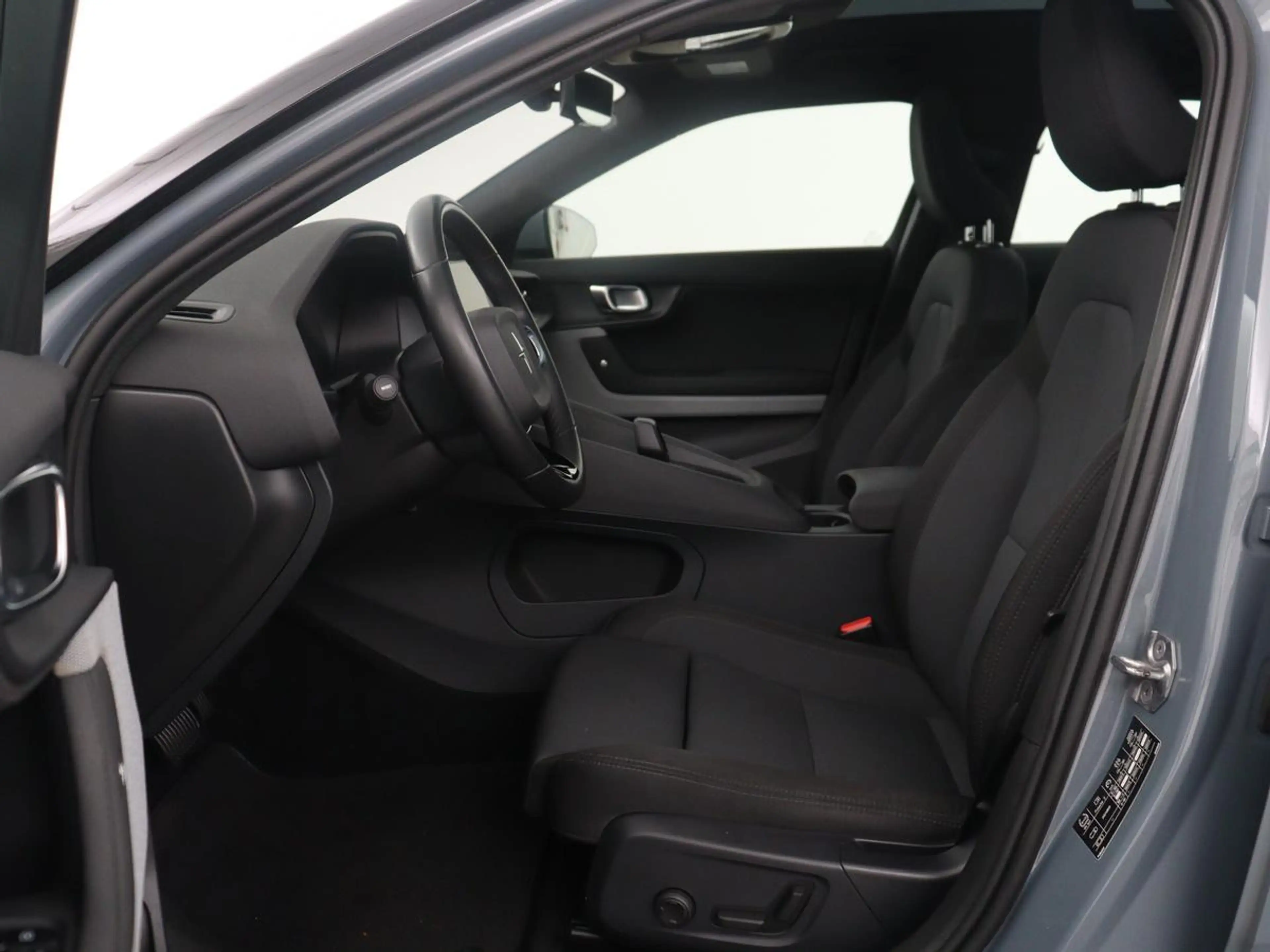 Polestar 2 Long Range Dual Motor Launch Edition 78kWh | SOH 9 — photo 4