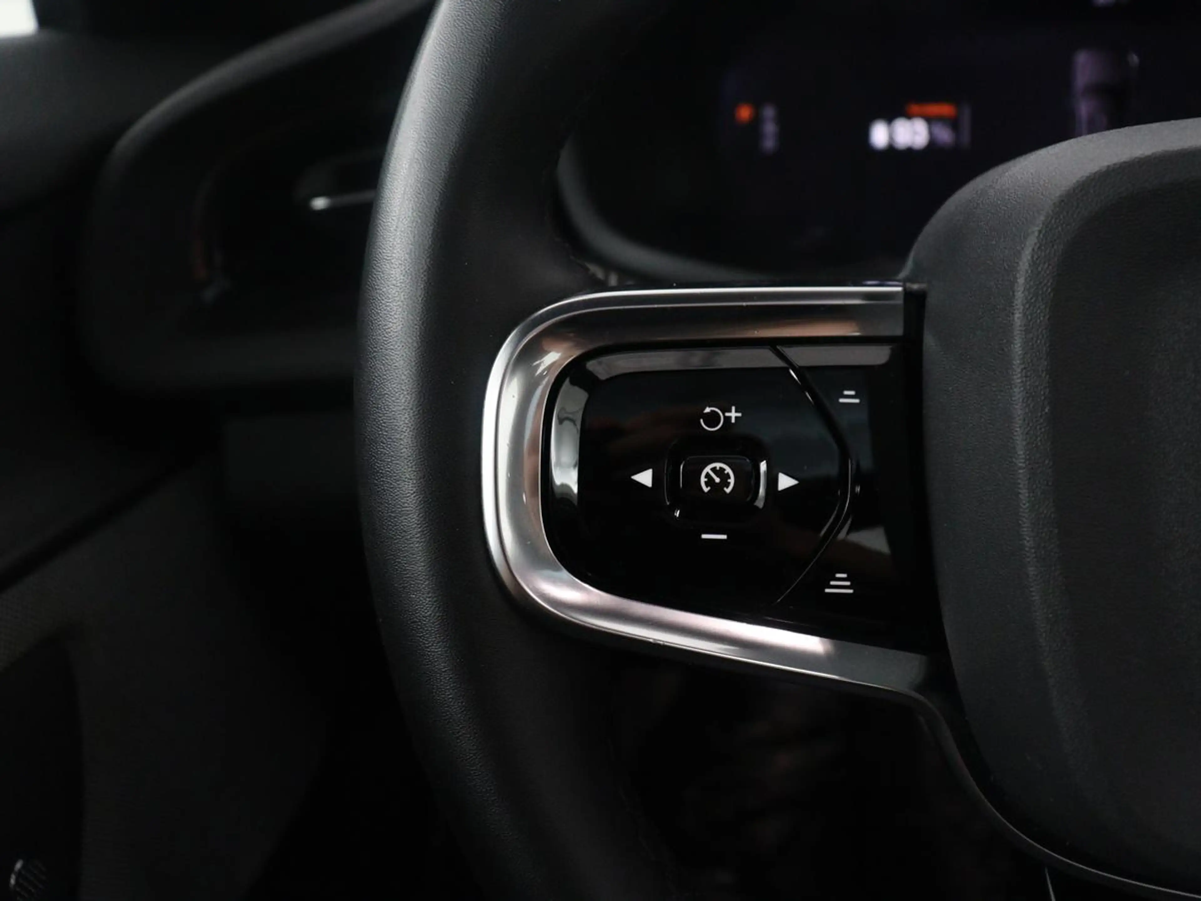 Polestar 2 Long Range Dual Motor Launch Edition 78kWh | SOH 9 — photo 18