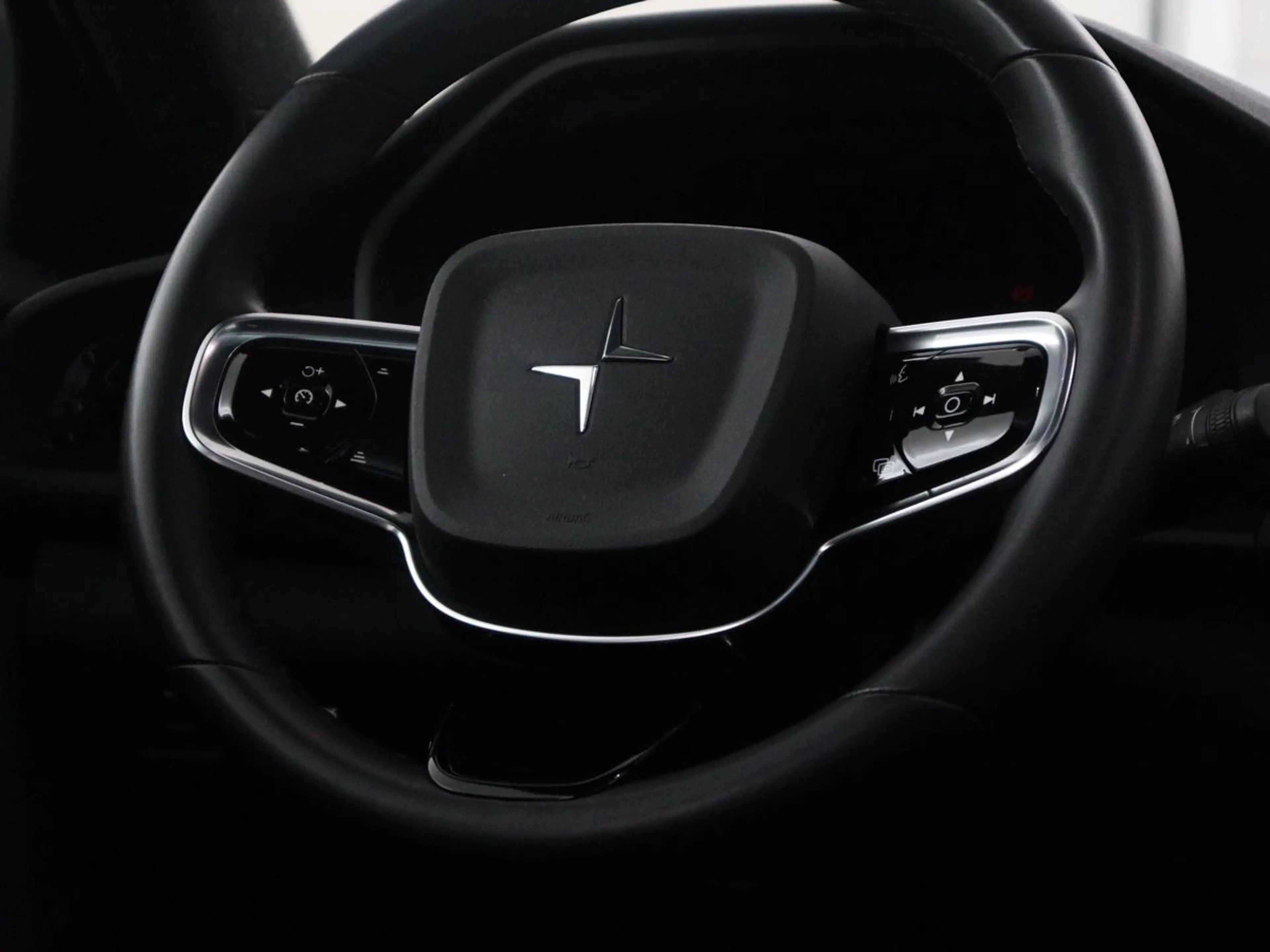 Polestar 2 Long Range Dual Motor Launch Edition 78kWh | SOH 9 — photo 8