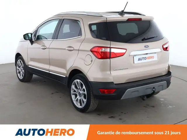 Ford EcoSport view 4