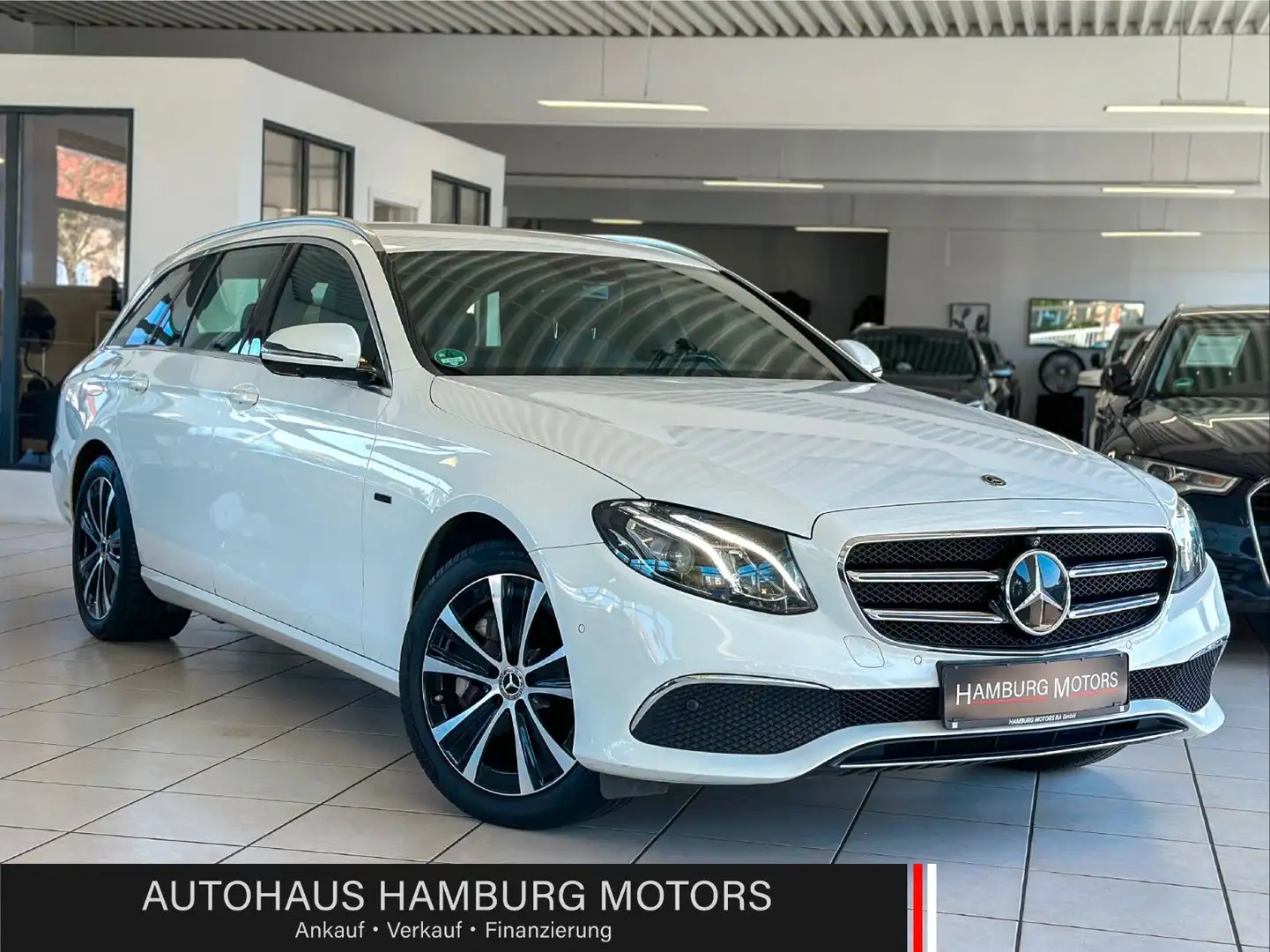 Mercedes-Benz E 300 de T 9G-Tronic Avantgarde Standheiz/360° Weiß - 1