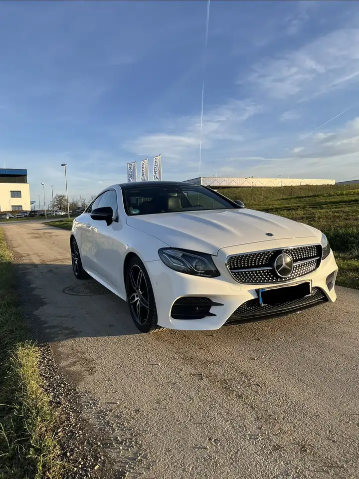 Mercedes-Benz E 200