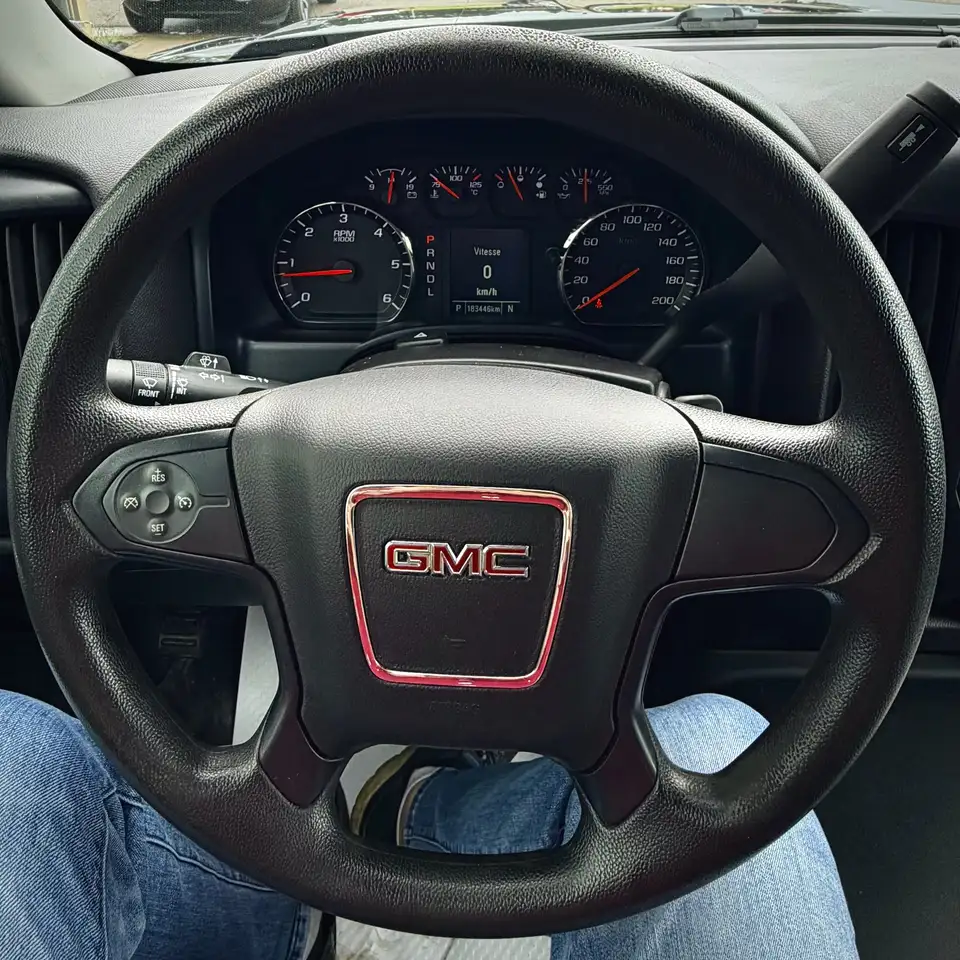 GMC Sierra 1500 photo GMC Sierra 1500