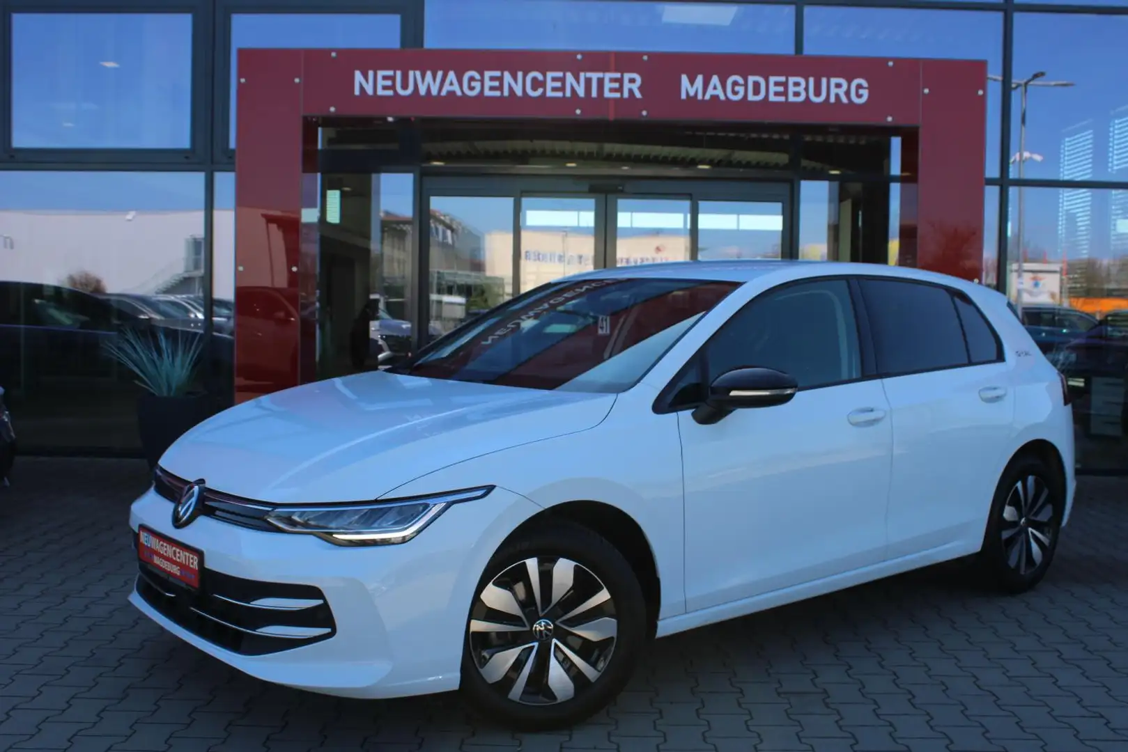 Volkswagen Golf 2.0 TDI DSG GOAL*LED*AHK*KAMERA*SHZ*ACC*3-ZONEN KL Blanc - 1