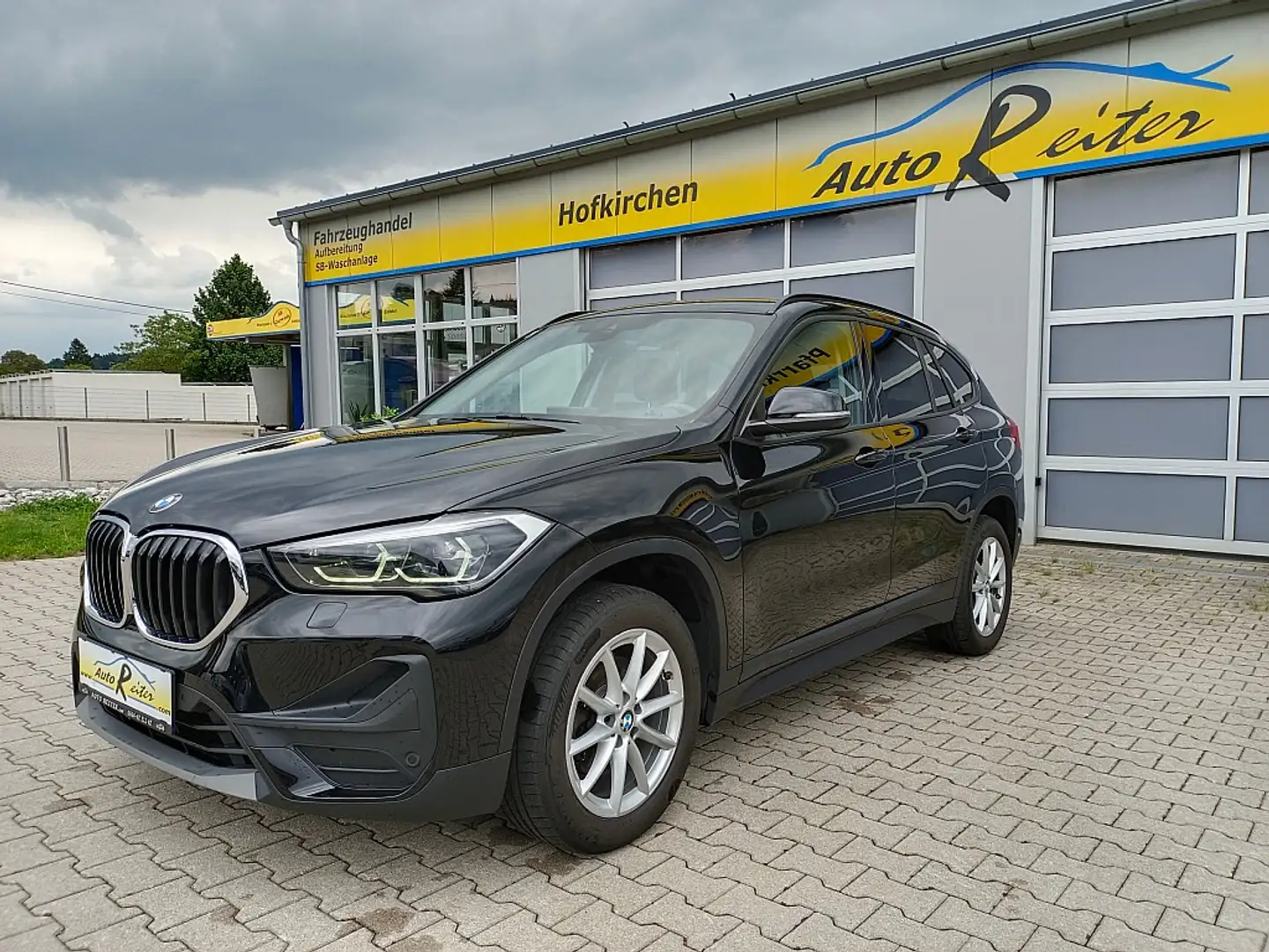 BMW X1 xDrive18d  F48 *SPORTSITZ*LED*HUD Noir - 1