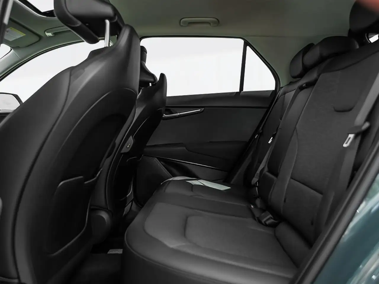 Kia Niro снимка Kia Niro