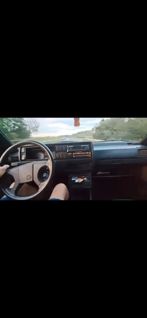 Volkswagen Golf CL - 2